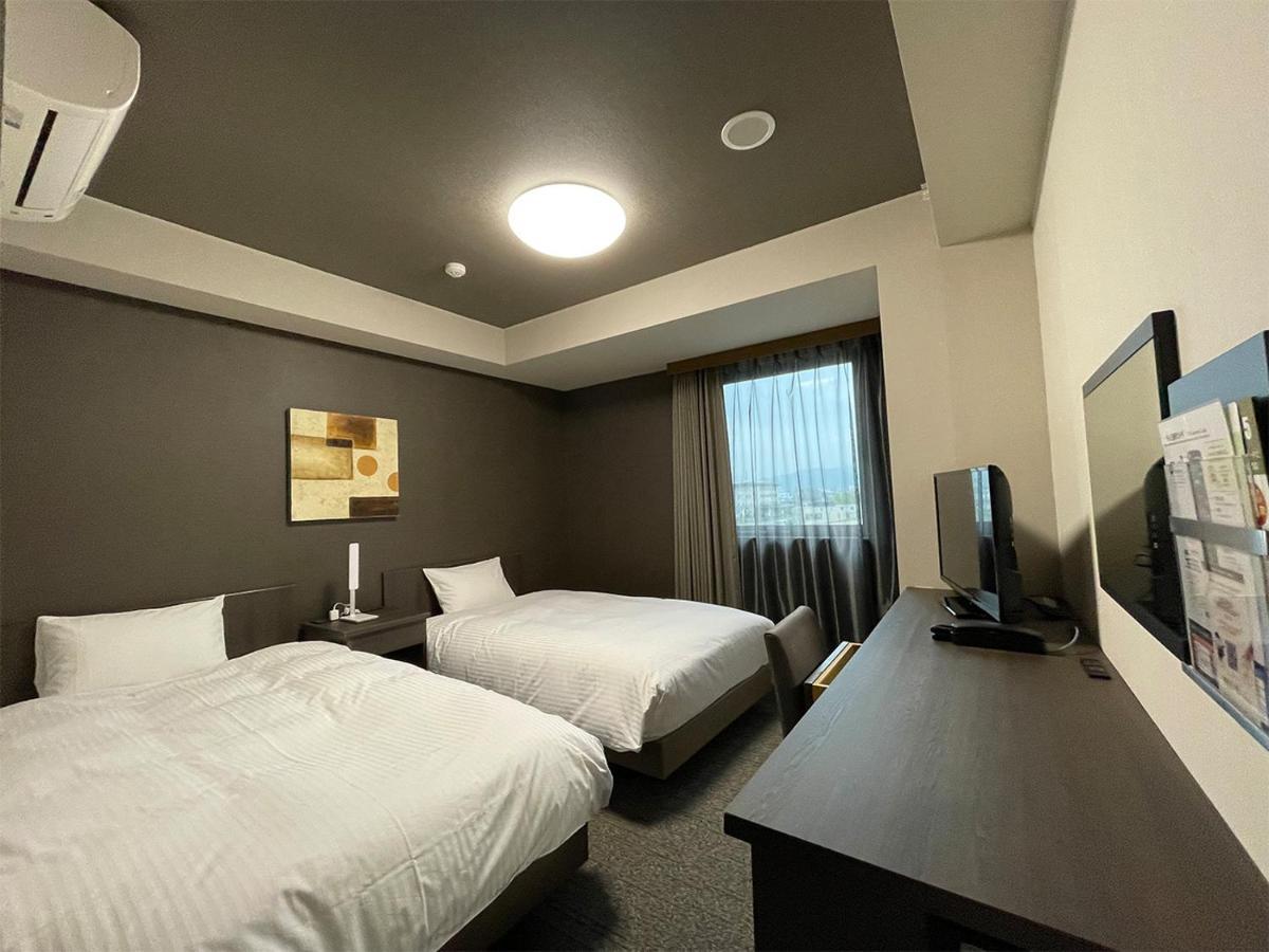 Hotel Route-Inn Saku Minami Inter Bagian luar foto